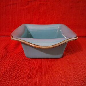 Southern Living At Home Tuscan Everyday Baker 9 1/2 x 9/12" Robin's Egg Blue